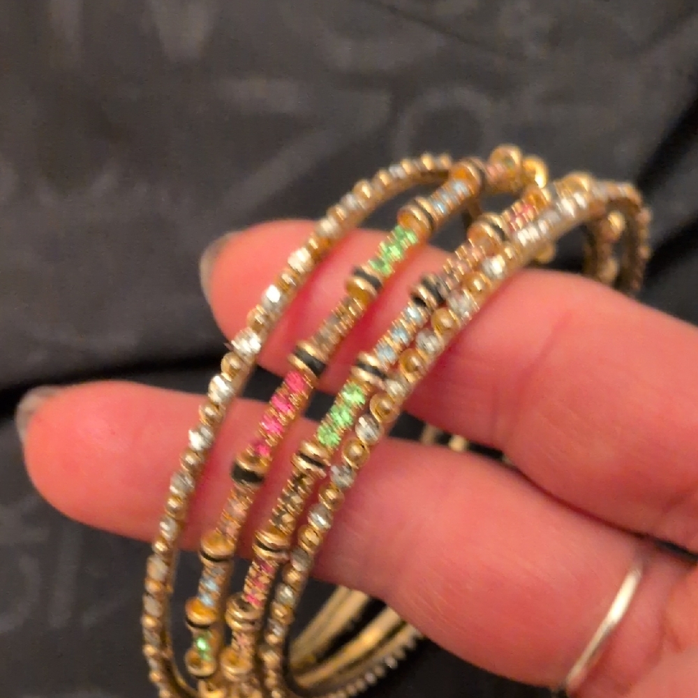 Source Unknown Gold Bangles with Green and Pink Accents - Picture 3 of 4